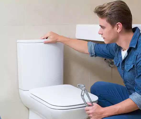 Expert Plumber for Toilet Replacement in Sayville, NY: Schedule Affordable Toilet Replacement Services with Us