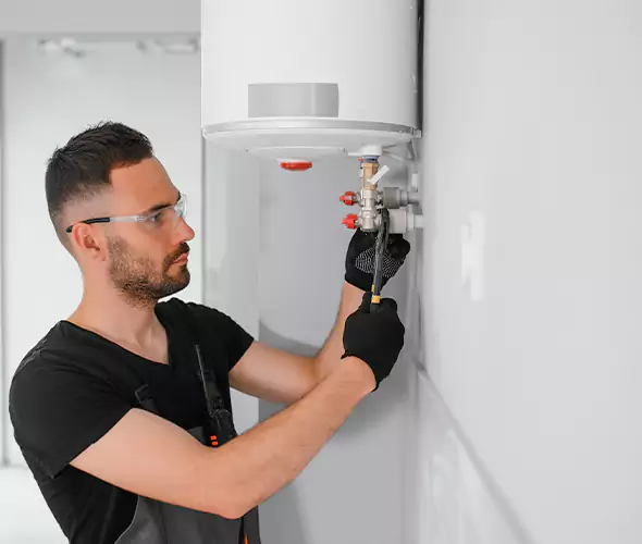 Expert Plumber for Water Heater Expansion Tank Installation in Sayville, NY